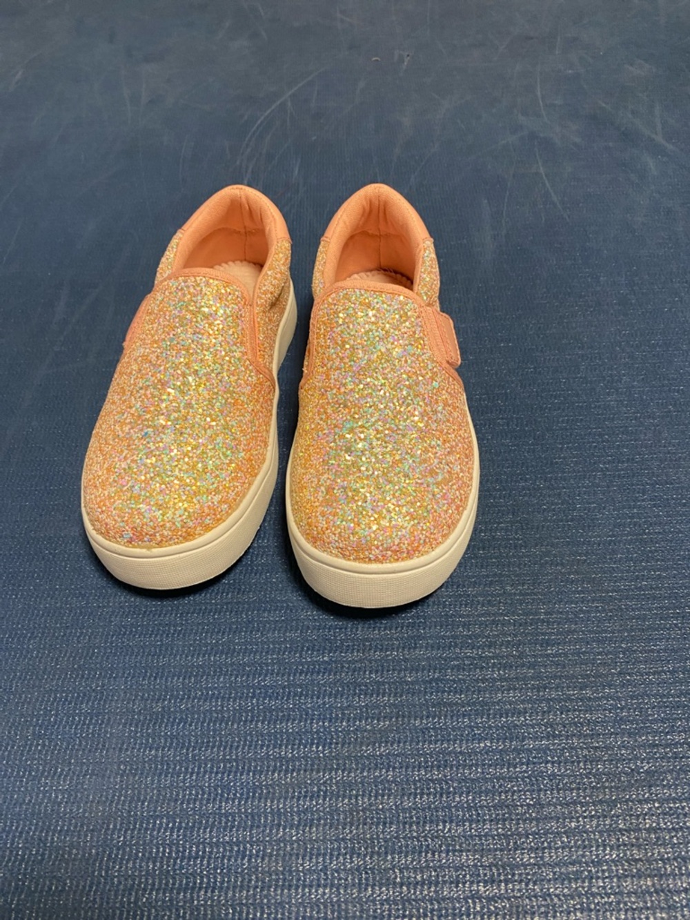 Dr. Scholl's Girls Peach Glitter Slip-On Sneakers